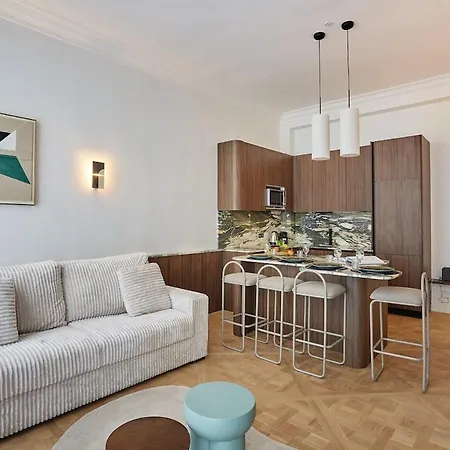 Appartamento On The Champs Elysees
